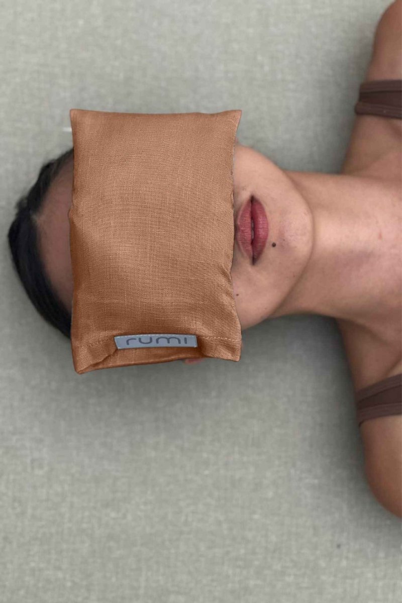 Rumi Earth - Rumi Eye Pillow Light Coral - RU - TH - EP - LC - Wellness